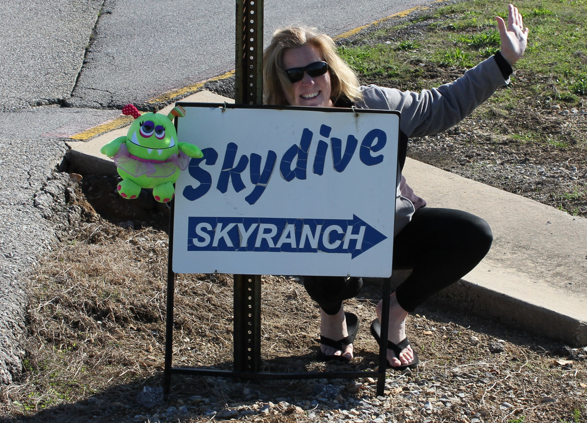 Skydive Skyranch sign