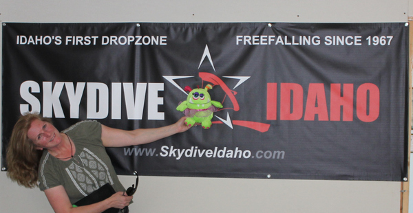 Skydive Idaho Sign