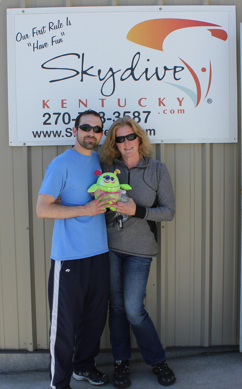Skydive Kentucky Sign / Matt & Sarah